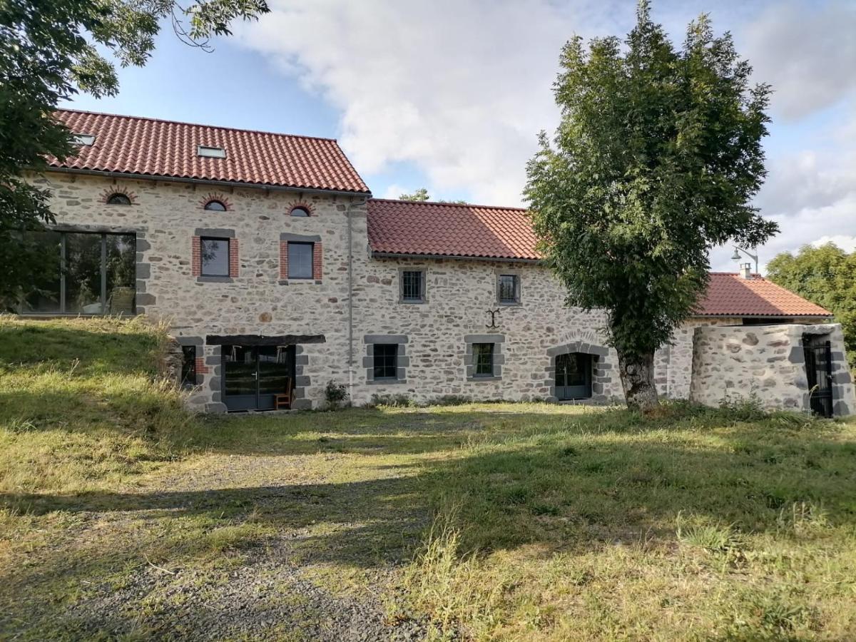 Апартаменты Relais Des Gorges De La Truyere Anglards de Saint Flour Экстерьер фото